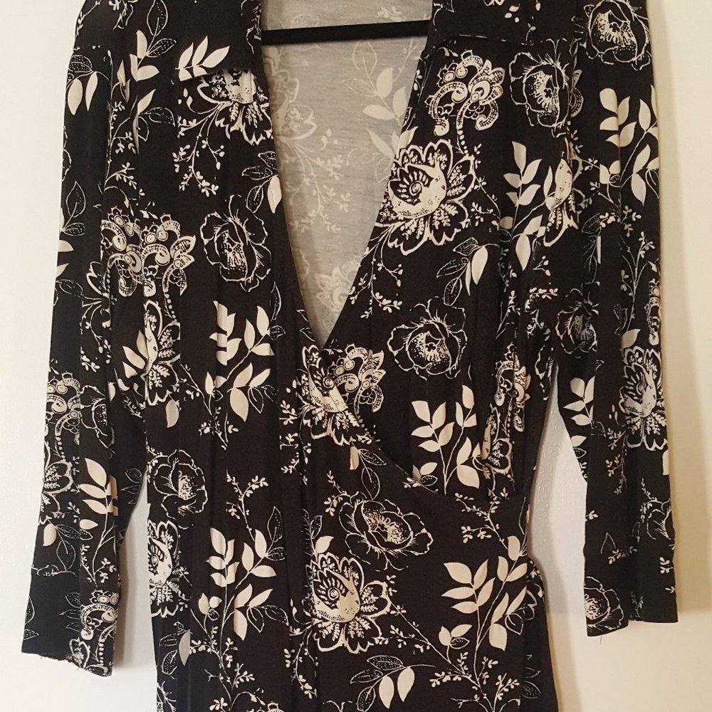 NINE & Co Wrap Dress XL Sexy Black W/ Abstract Floral